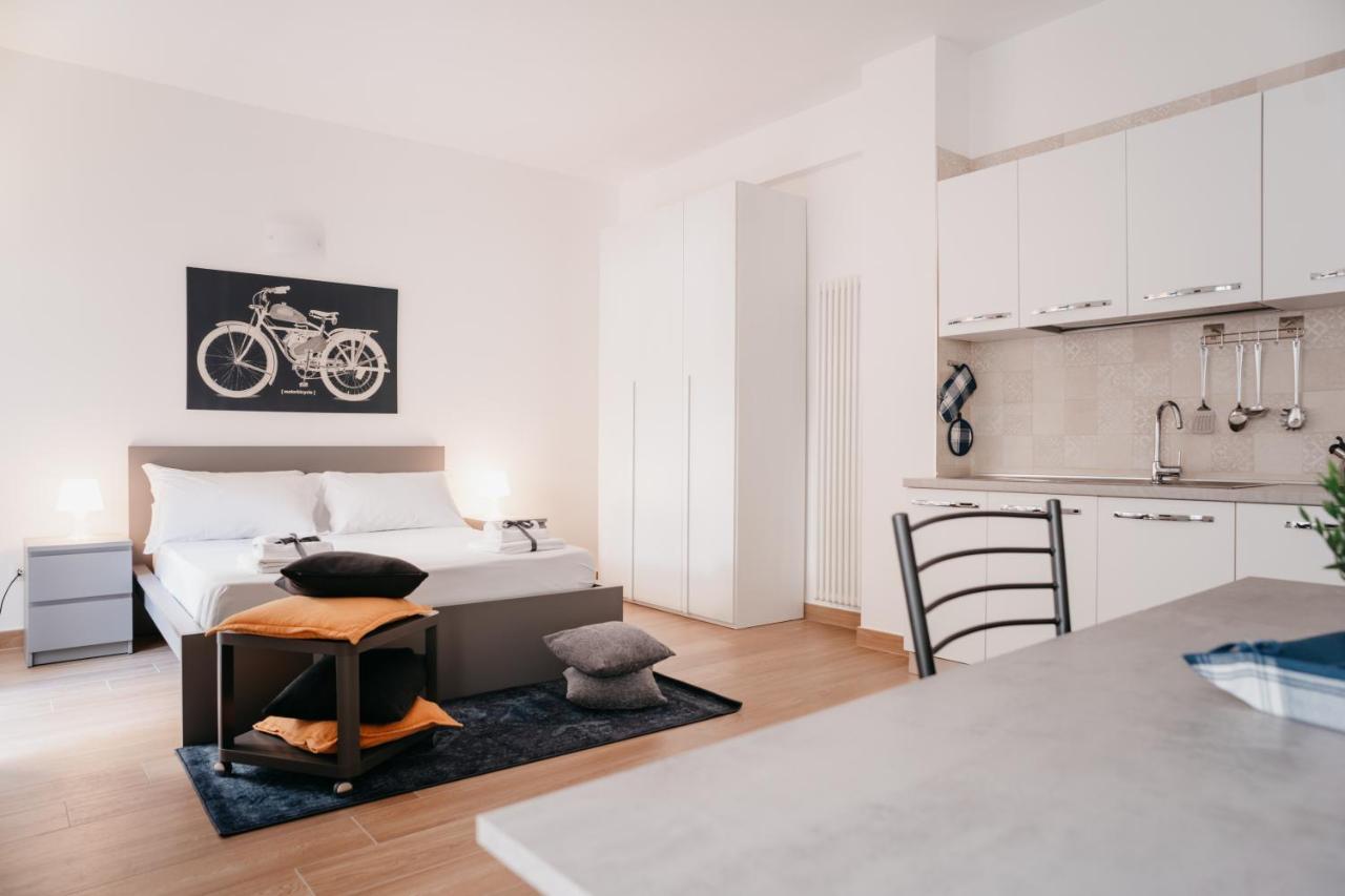 Apartament Brombeis Aurea By Casanapoletana - Town Center Neapol Zewnętrze zdjęcie