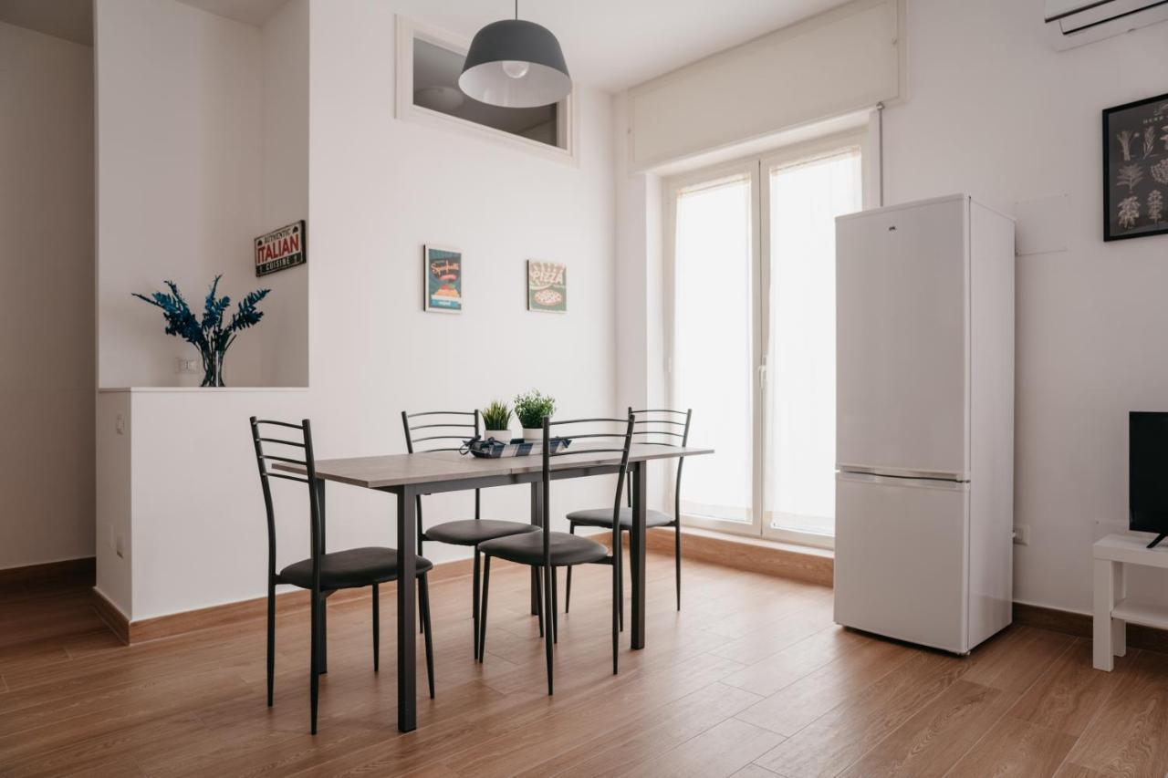 Apartament Brombeis Aurea By Casanapoletana - Town Center Neapol Zewnętrze zdjęcie